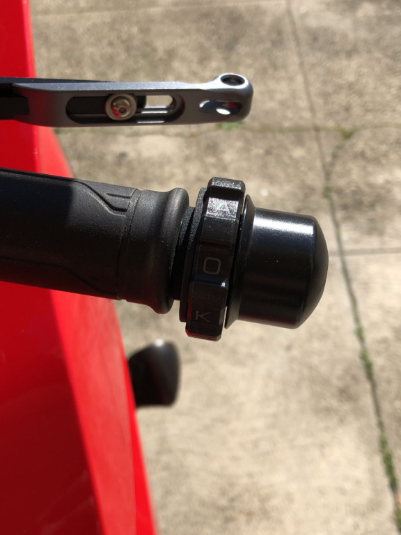 Kaoko Throttle Lock